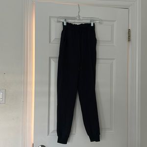 lululemon sweatpants